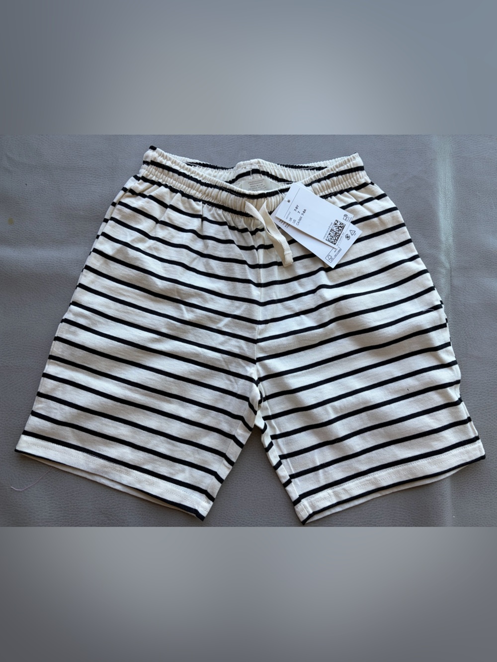 H&M 100% cotton striped shorts